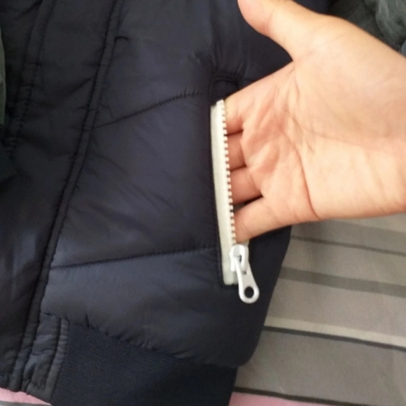 Toddler boy's puffer jacket - Picture 6 of 6